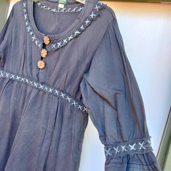 Kathmandu Imports Gray Boho Tunic w/ Embroidery & Wooden Buttons 3/4 Sleeve XS/S - Picture 2 of 16